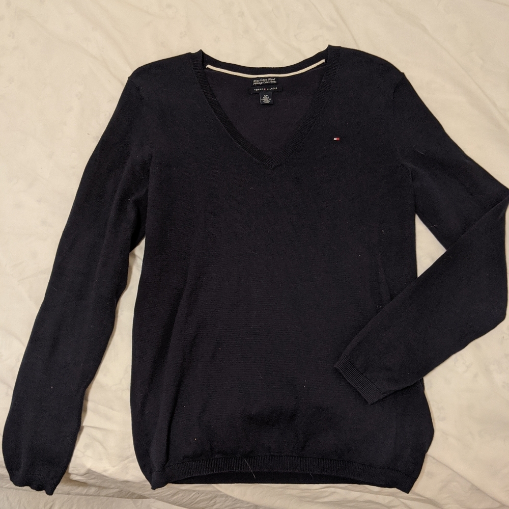 Tommy Hilfiger v neck sweater
